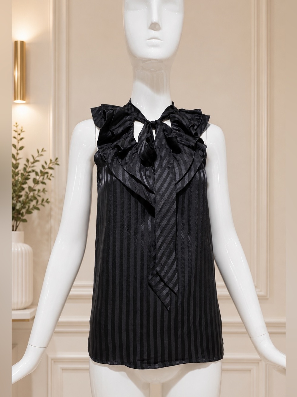 Club Monaco 100% Silk Ruffle Tie Neck Sleeveless Blouse XS Black